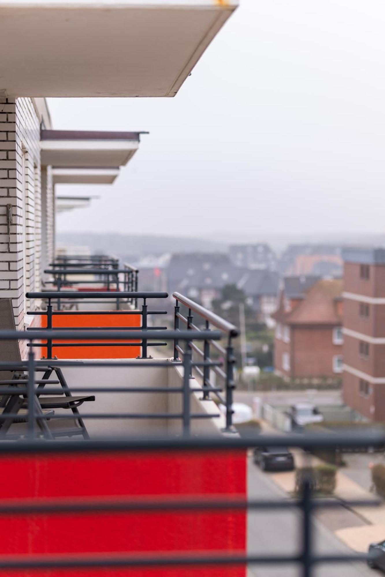 Hotel Duenenburg Westerland Exterior photo