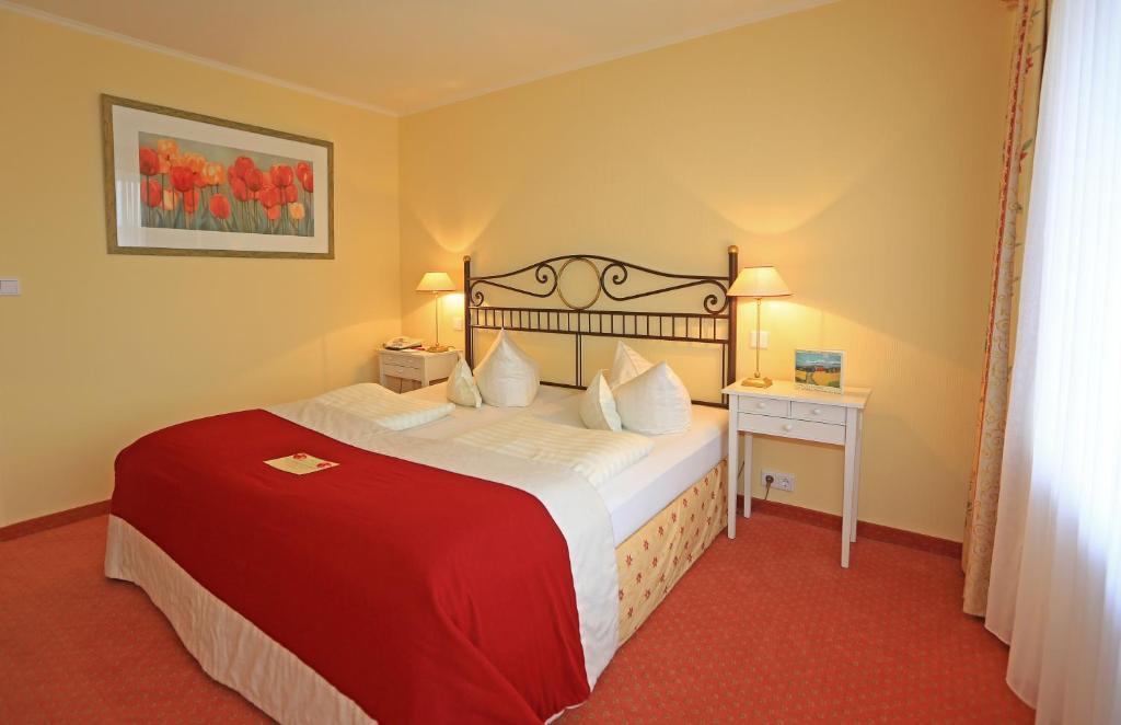 Hotel Duenenburg Westerland Room photo